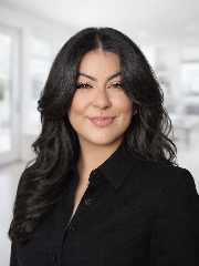 Agent Profile Image for Desiree Schroyer : 02400967