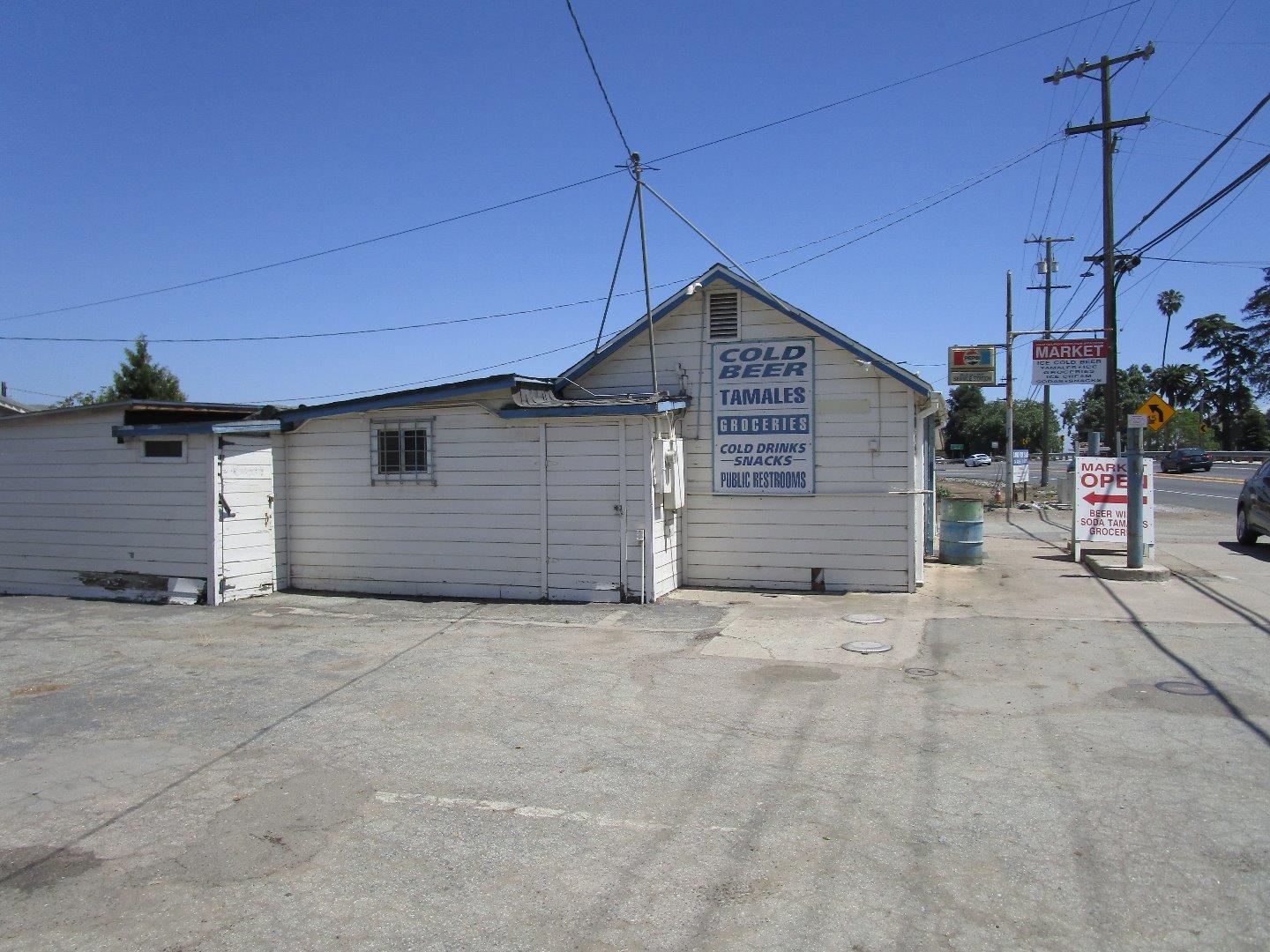 2025 Pacheco Pass Highway, Gilroy, California 95020, ,Residential Income,For Sale,2025 Pacheco Pass Highway,ML81613619