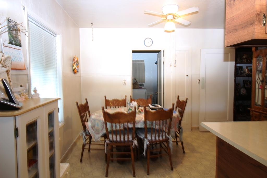 2025 Pacheco Pass Highway, Gilroy, California 95020, 3 Bedrooms Bedrooms, ,1 BathroomBathrooms,Residential,For Sale,2025 Pacheco Pass Highway,ML81613873