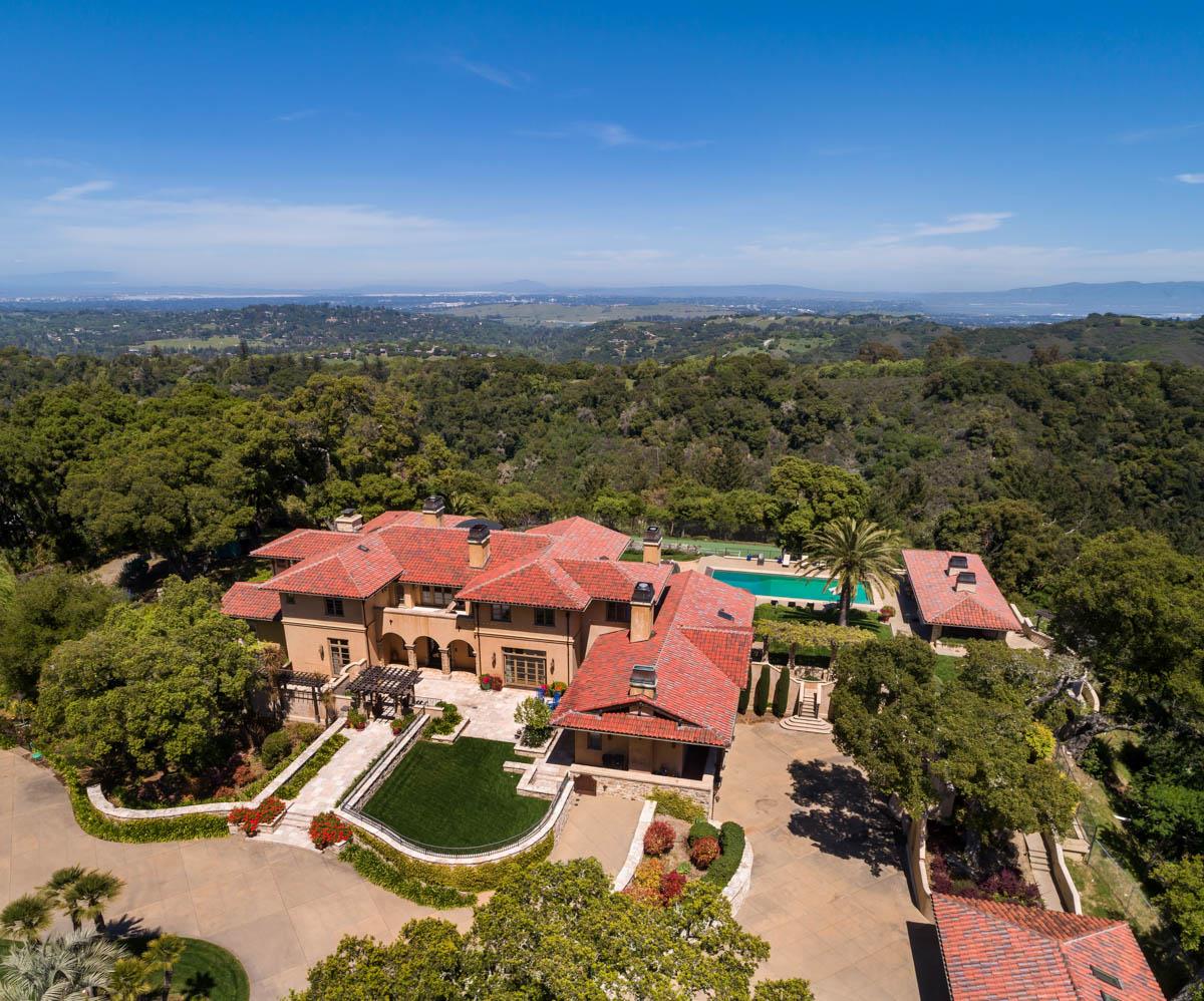 Detail Gallery Image 1 of 39 For 5660 Alpine Rd, Portola Valley,  CA 94028 - 6 Beds | 9/2 Baths