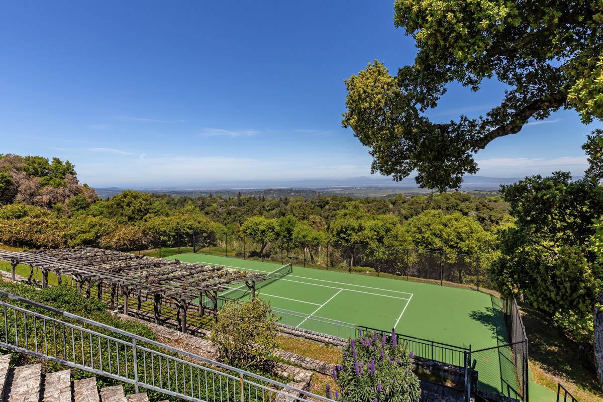 Detail Gallery Image 33 of 39 For 5660 Alpine Rd, Portola Valley,  CA 94028 - 6 Beds | 9/2 Baths