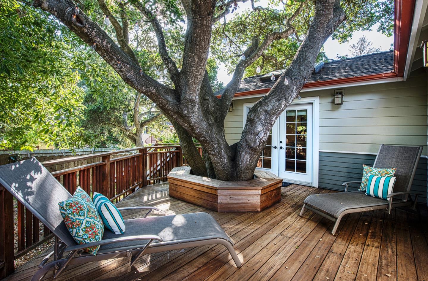 Detail Gallery Image 20 of 27 For 1108 Buena Vista Ave, Pacific Grove,  CA 93950 - 3 Beds | 2 Baths