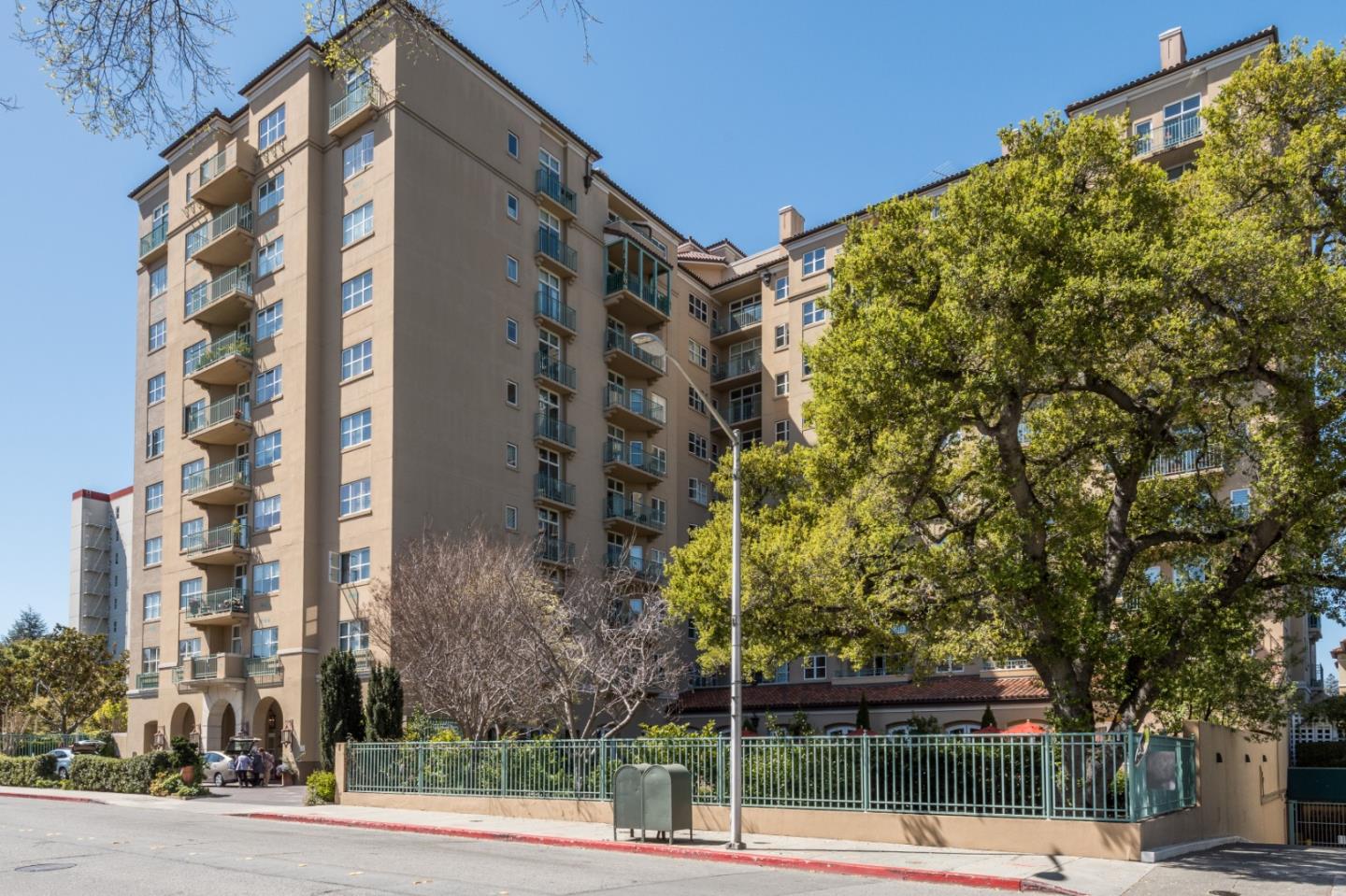 Detail Gallery Image 1 of 1 For 1 Baldwin Ave #223,  San Mateo,  CA 94401 - 2 Beds | 2 Baths