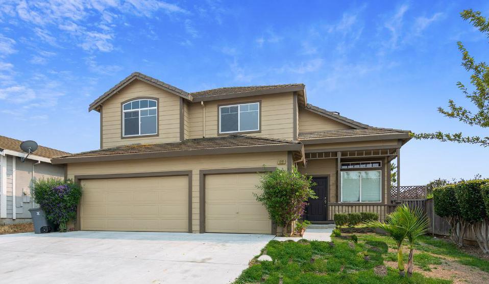 Detail Gallery Image 1 of 1 For 1221 Brigantino Dr, Hollister,  CA 95023 - 4 Beds | 2/1 Baths