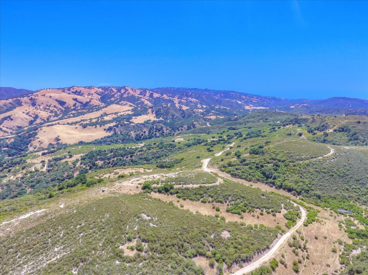 Detail Gallery Image 20 of 23 For 36000 E Carmel Valley Rd, Carmel Valley,  CA 93924 - – Beds | – Baths