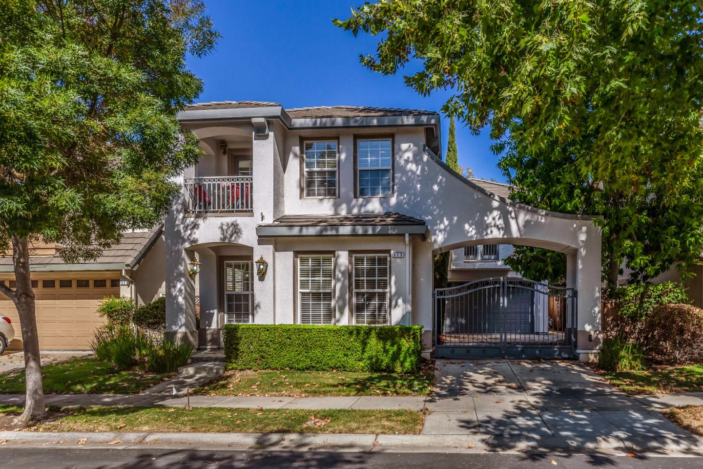 515 CHERRY BLOSSOM Ln, Campbell