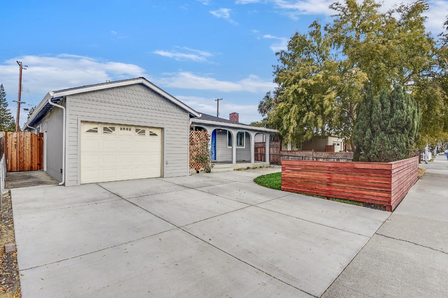 1337 Kiely Blvd, Santa Clara