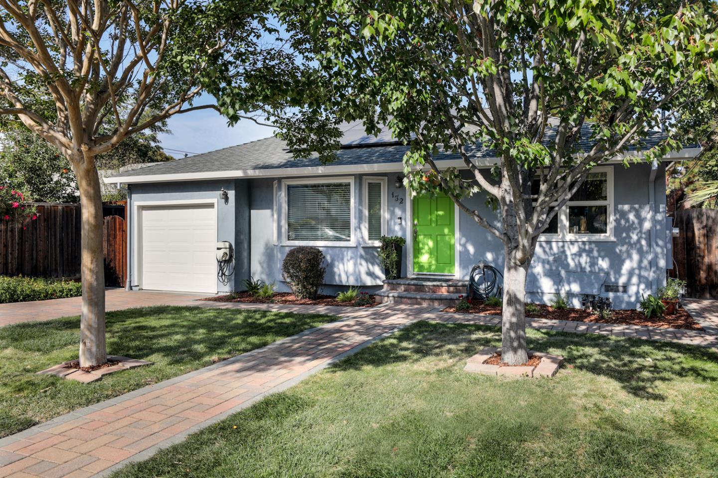 132 Centre St, Mountain View
