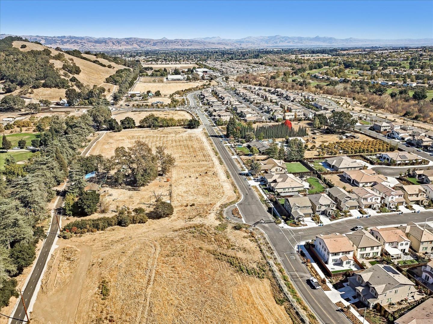 Detail Gallery Image 9 of 15 For 2740 Hecker Pass Rd, Gilroy,  CA 95020 - – Beds | – Baths