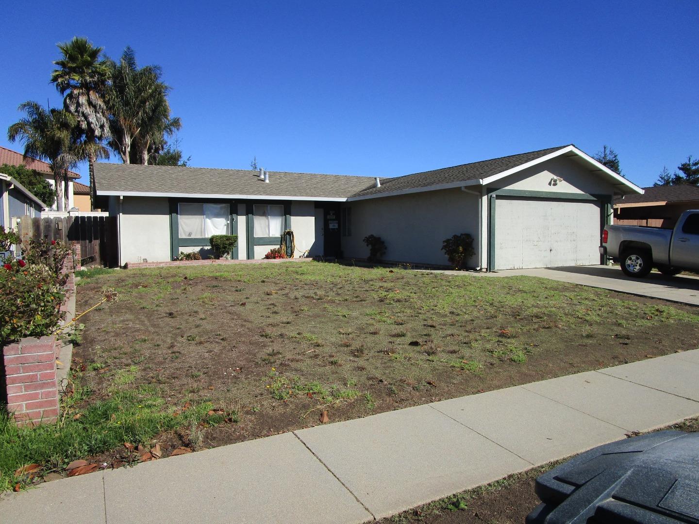 Detail Gallery Image 1 of 1 For 1830 Truckee Way, Salinas,  CA 93906 - 3 Beds | 2 Baths