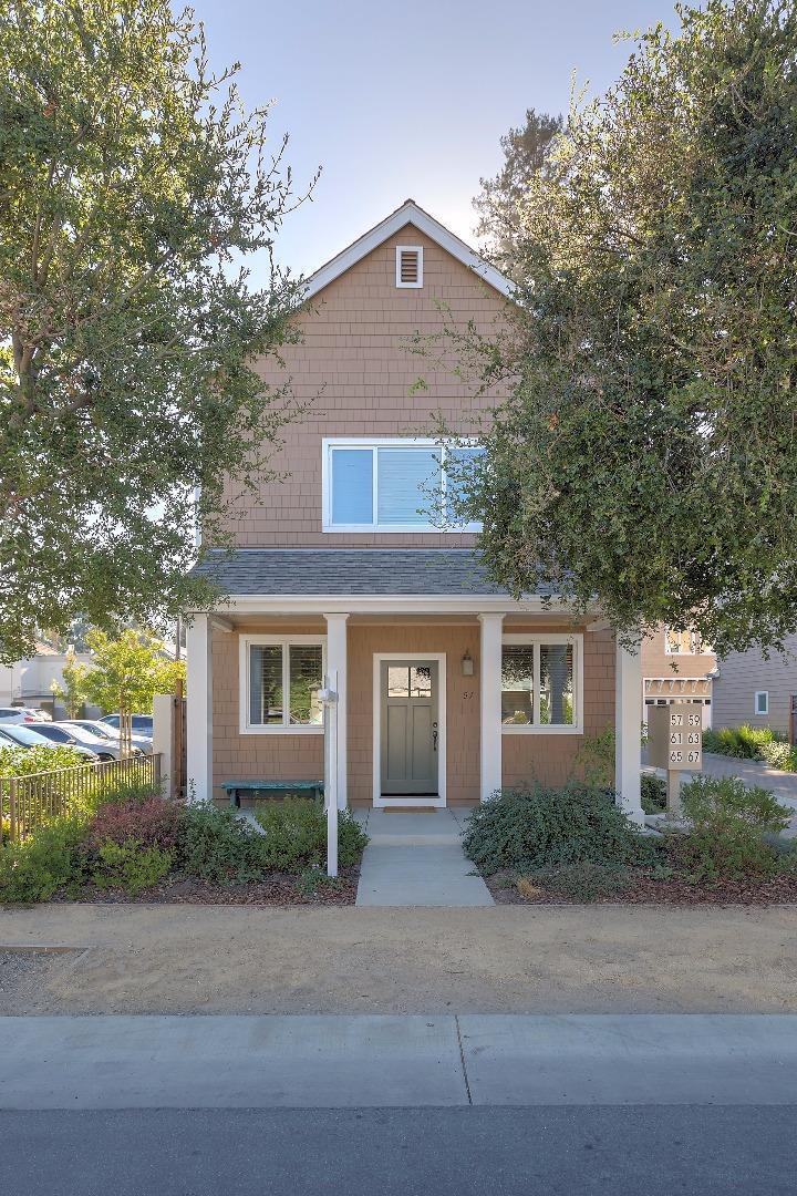 Detail Gallery Image 1 of 1 For 57 Oakwood Dr, Redwood City,  CA 94061 - 3 Beds | 2/1 Baths