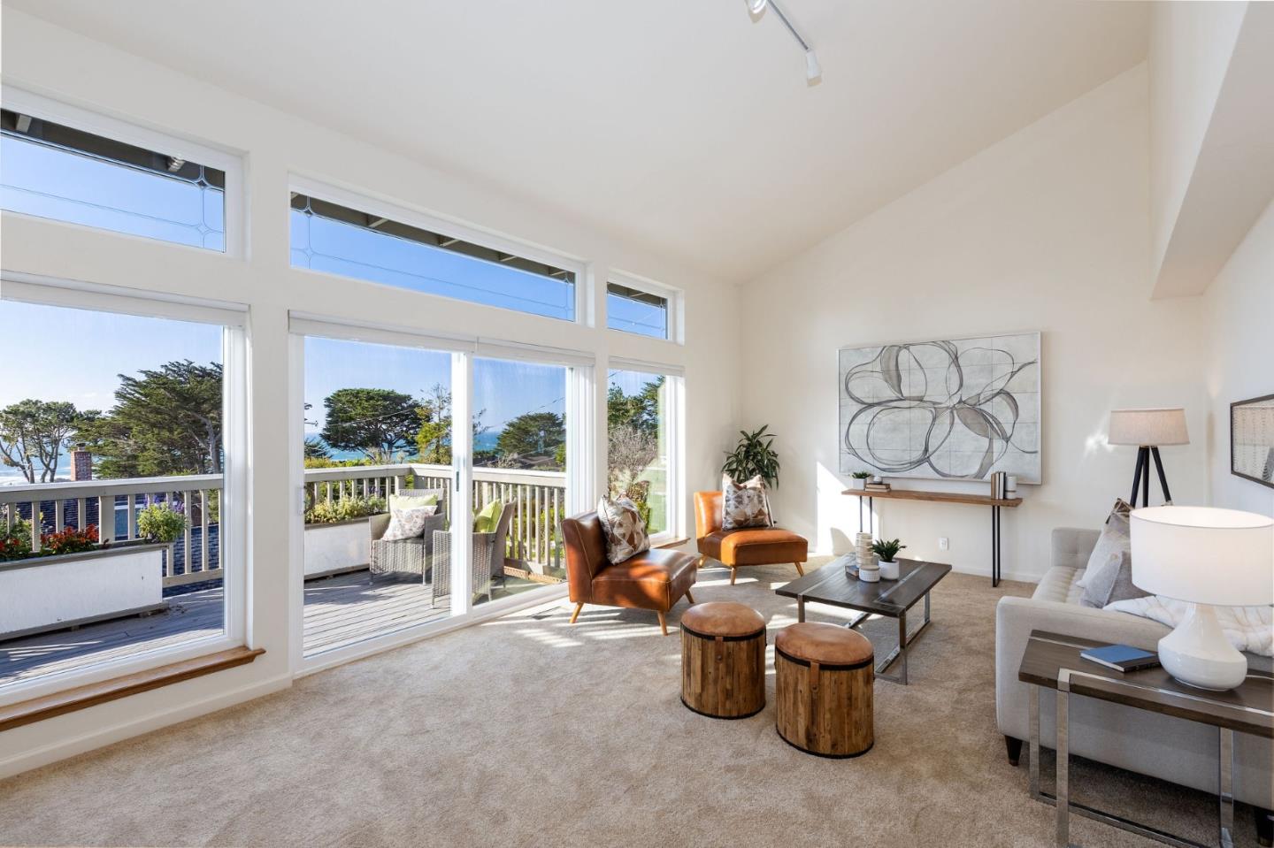 Detail Gallery Image 1 of 1 For 700 Buena Vista St, Moss Beach,  CA 94038 - 3 Beds | 3/1 Baths