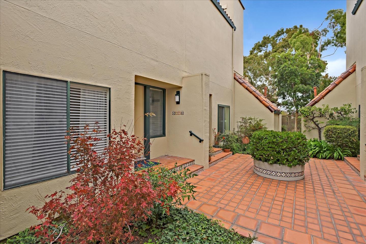 Detail Gallery Image 1 of 1 For 2227 Armada Way, San Mateo,  CA 94404 - 2 Beds | 2/1 Baths