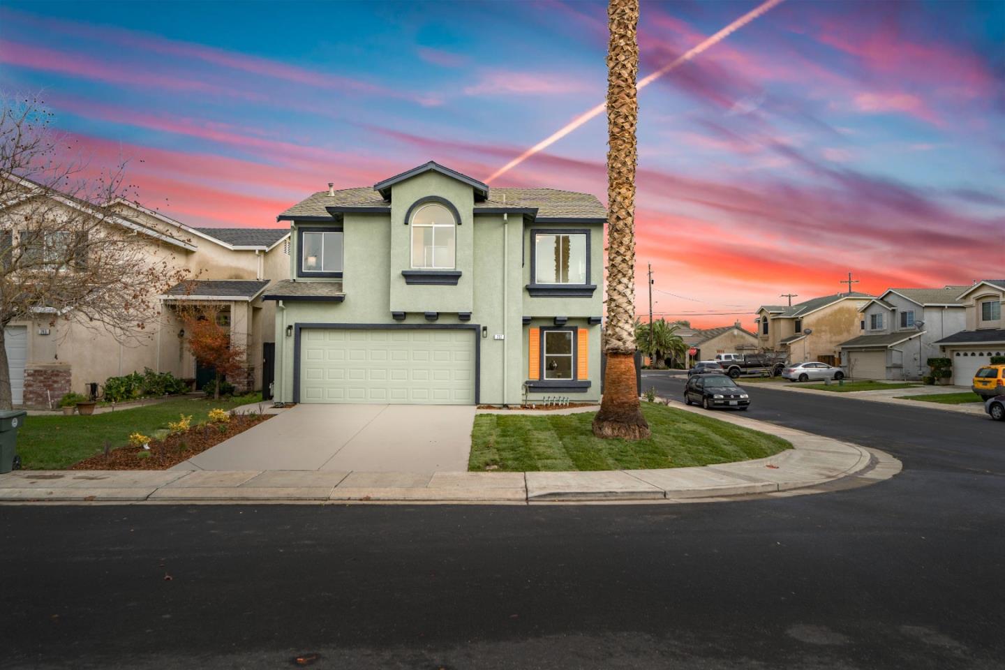 Detail Gallery Image 1 of 1 For 737 Greenlaven St, Manteca,  CA 95336 - 3 Beds | 2/1 Baths