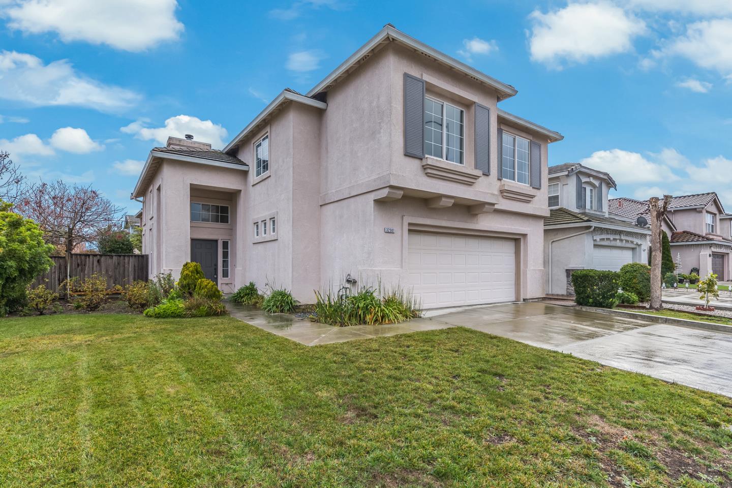 Detail Gallery Image 1 of 1 For 32501 Carmel Way, Union City,  CA 94587 - 4 Beds | 2/1 Baths