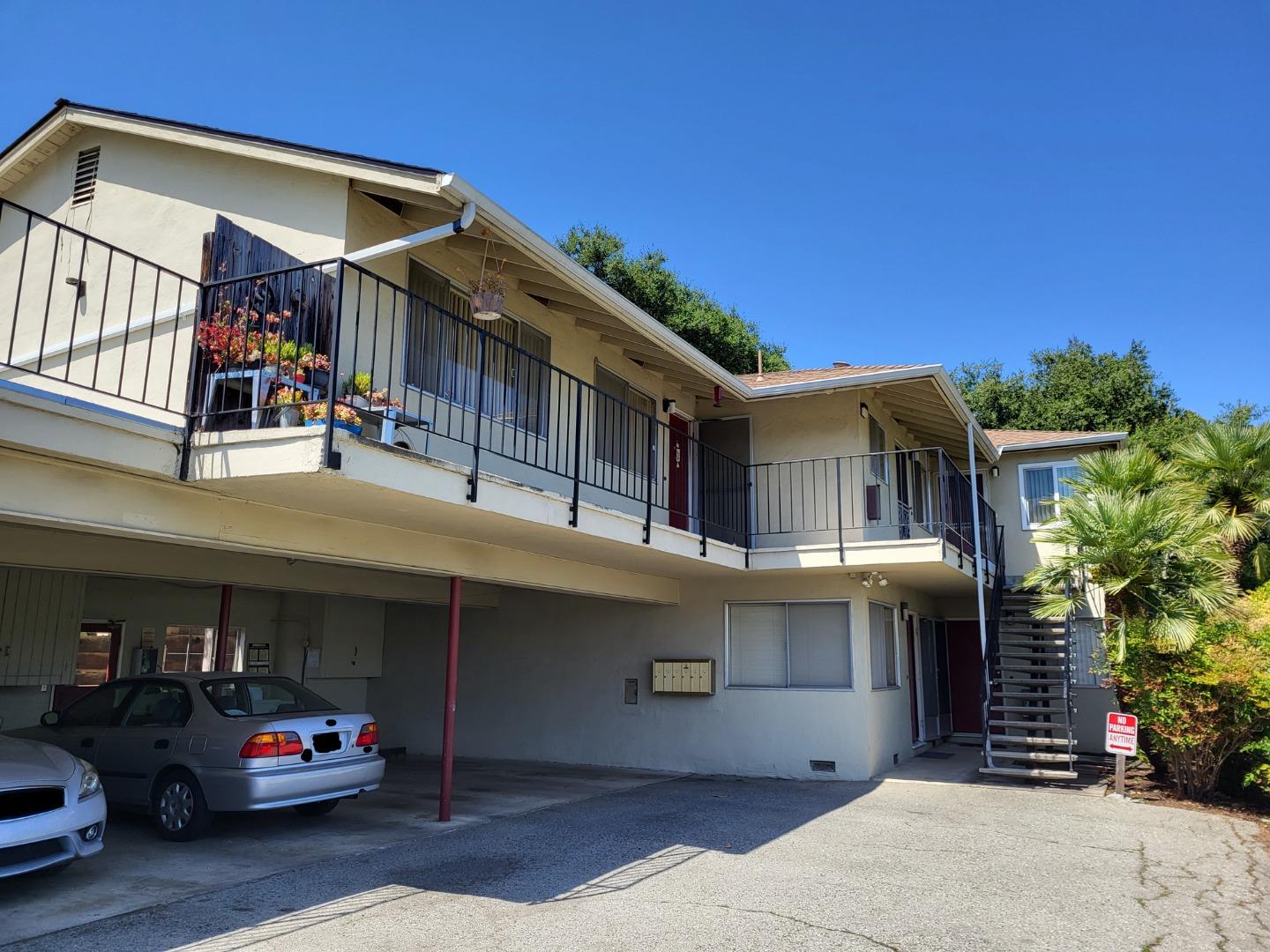 Detail Gallery Image 1 of 1 For 672 Chiquita Ave #3,  Mountain View,  CA 94041 - 1 Beds | 1 Baths