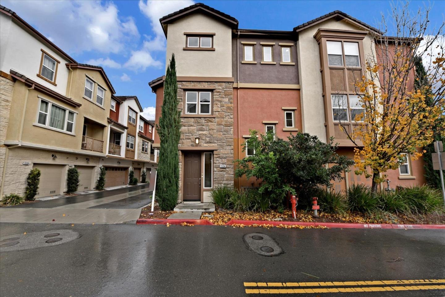 Detail Gallery Image 1 of 1 For 1554 Bleecker St, Milpitas,  CA 95035 - 2 Beds | 2/1 Baths