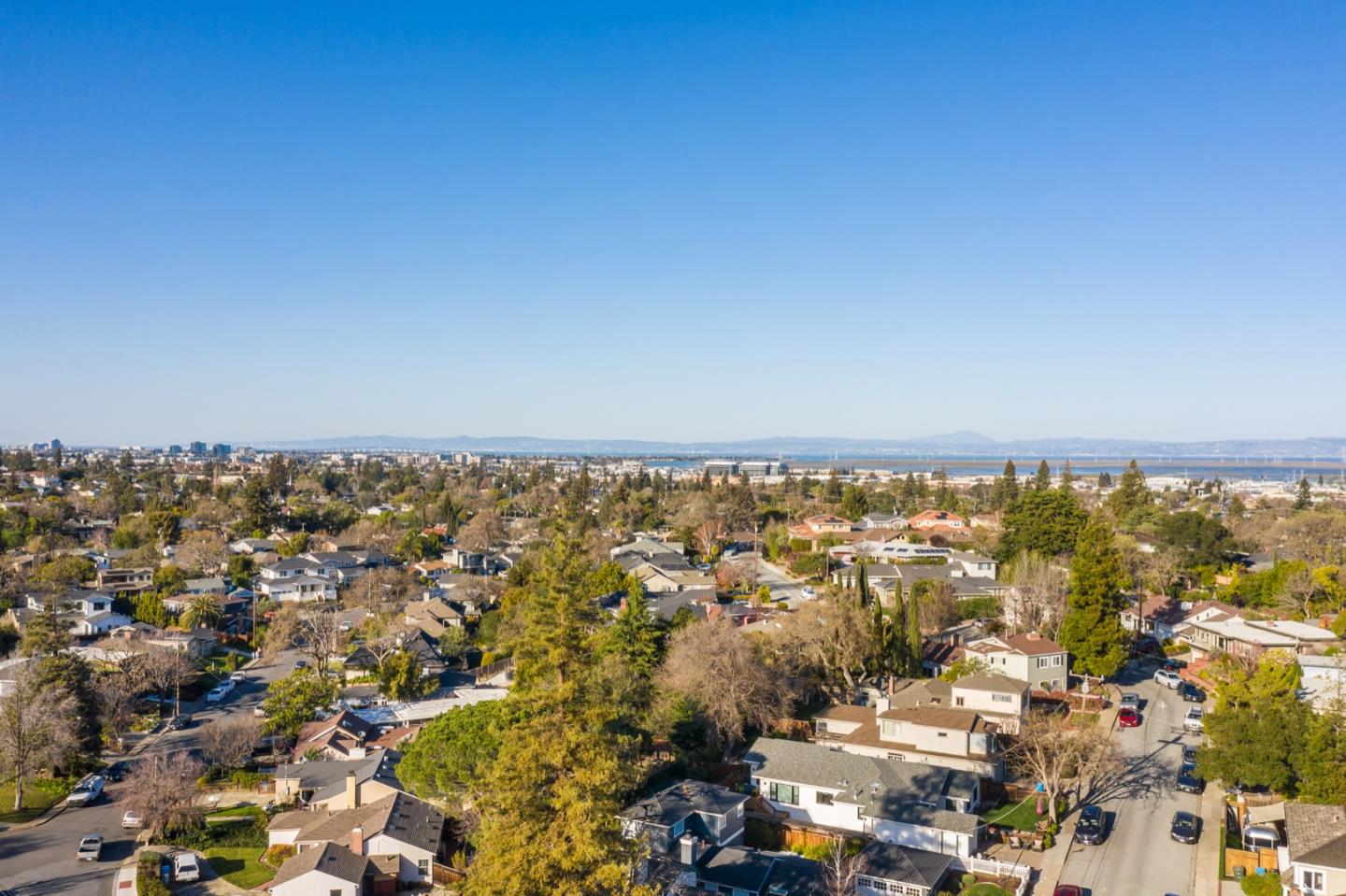 Detail Gallery Image 1 of 1 For 2086 Eaton Ave, San Carlos,  CA 94070 - 3 Beds | 1/1 Baths