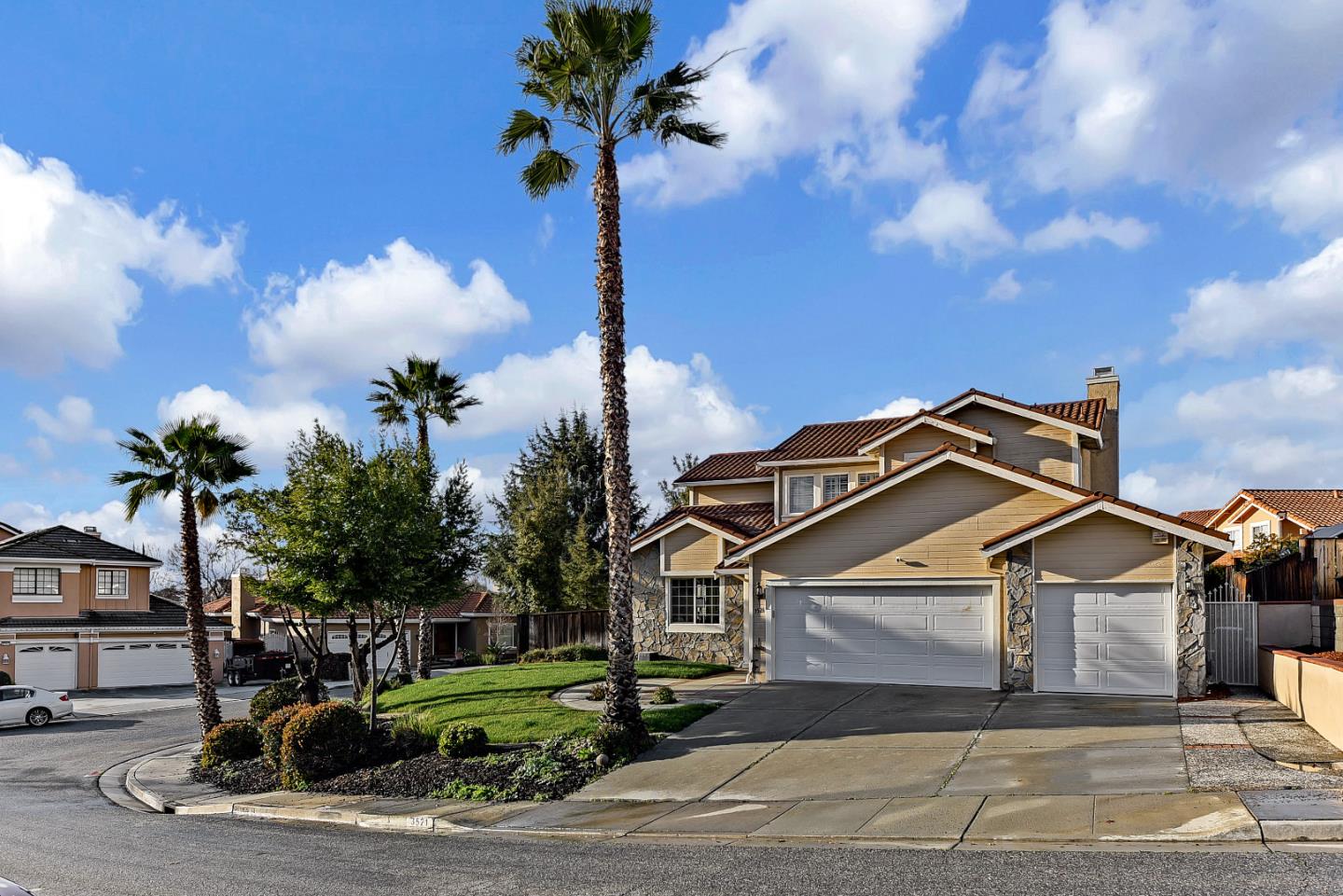 Detail Gallery Image 1 of 1 For 3521 Darknell Ct, San Jose,  CA 95148 - 3 Beds | 2/1 Baths