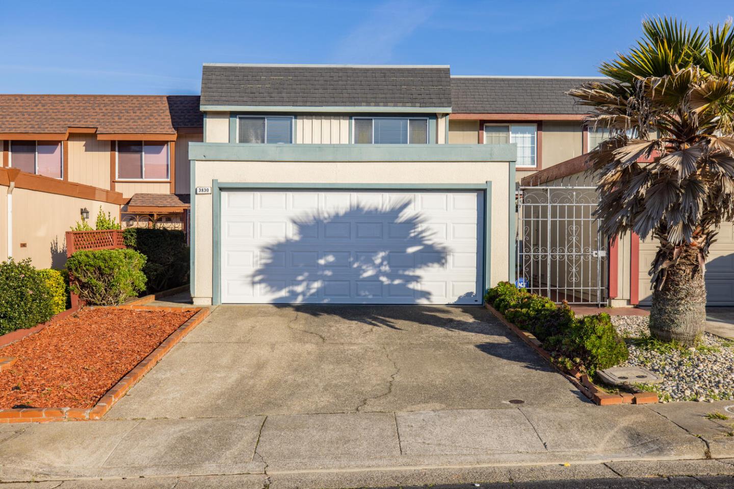 Detail Gallery Image 1 of 1 For 3830 Kent Way, South San Francisco,  CA 94080 - 4 Beds | 2/1 Baths