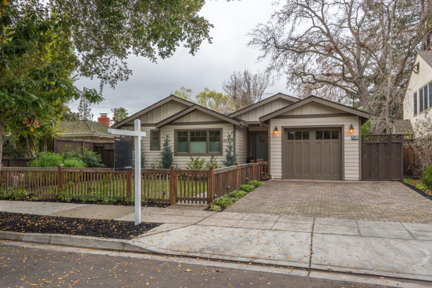 Detail Gallery Image 1 of 1 For 407 Laurel Ave, Menlo Park,  CA 94025 - 5 Beds | 4/1 Baths