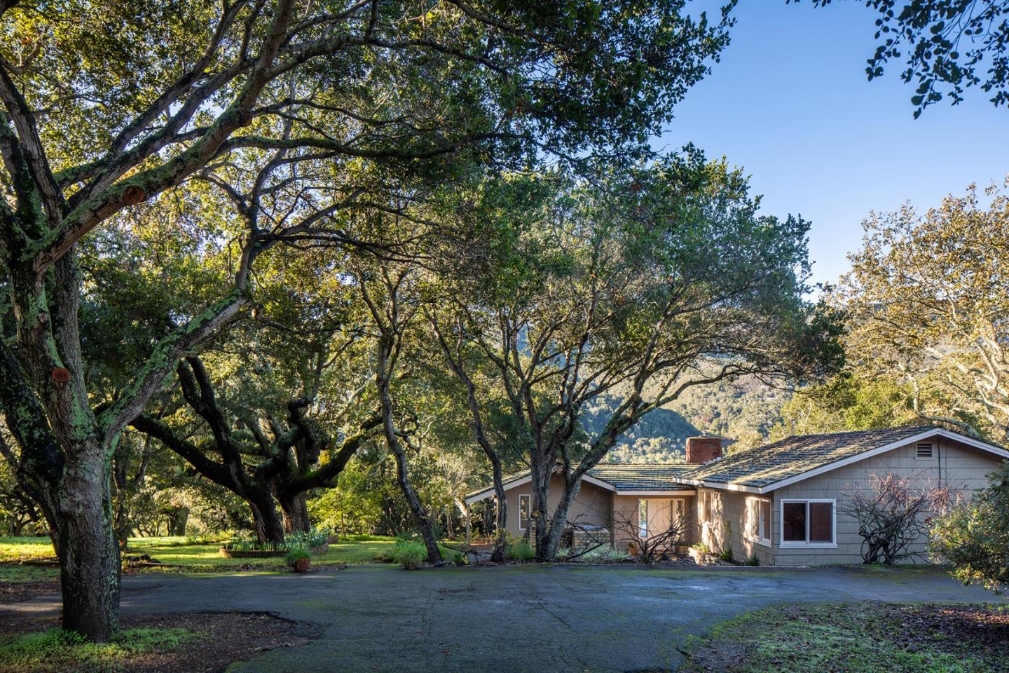 Detail Gallery Image 1 of 1 For 17 Los Robles Rd, Carmel Valley,  CA 93924 - 4 Beds | 2 Baths