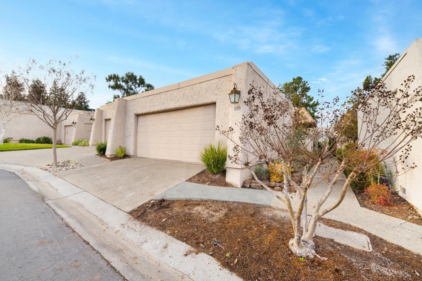 Detail Gallery Image 1 of 1 For 119 El Pinar, Los Gatos,  CA 95032 - 3 Beds | 2 Baths