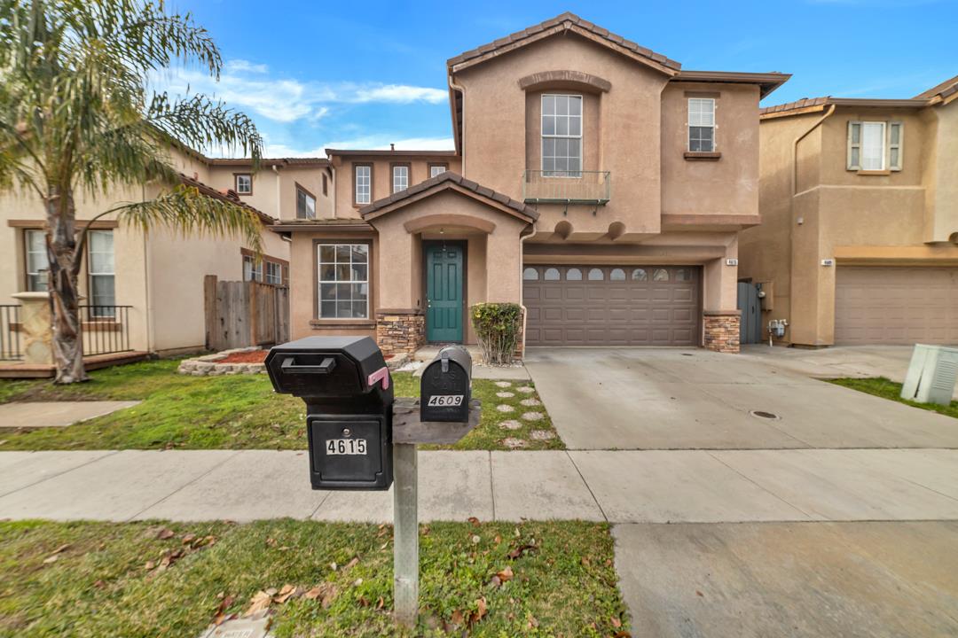 Detail Gallery Image 1 of 1 For 4615 La Crescent Loop, San Jose,  CA 95136 - 3 Beds | 2/1 Baths