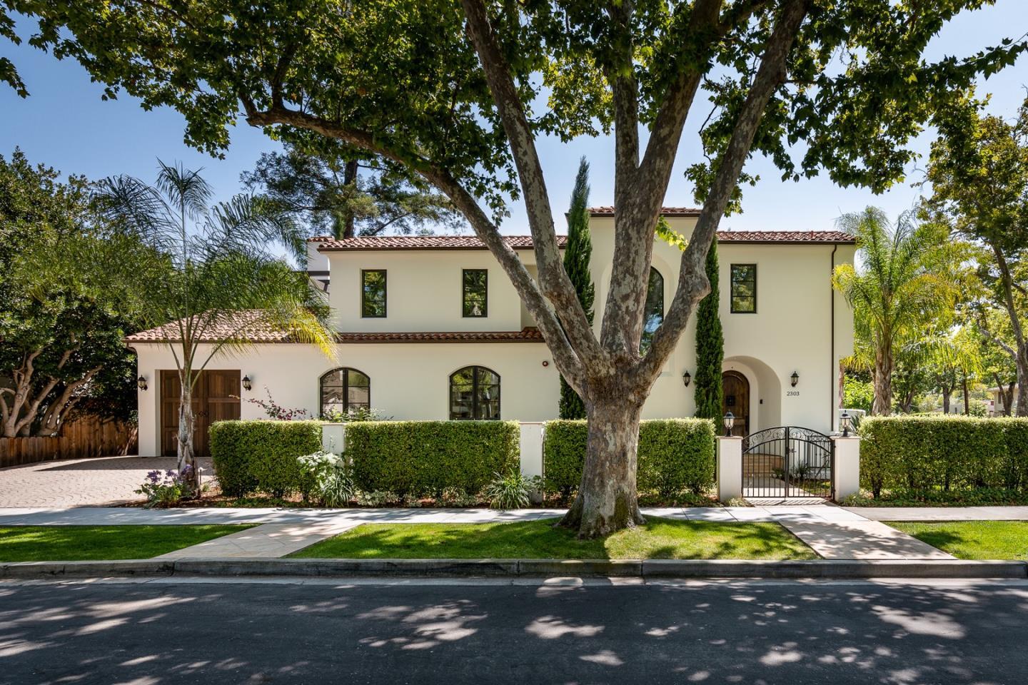 Detail Gallery Image 1 of 1 For 2303 Cowper St, Palo Alto,  CA 94301 - 5 Beds | 4/2 Baths