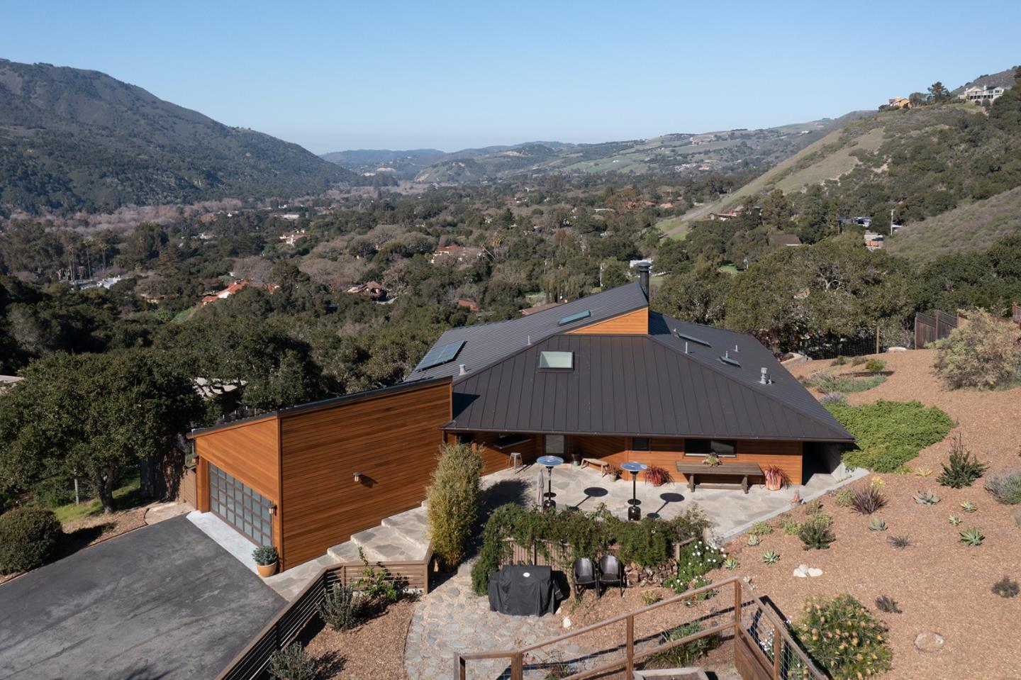 Detail Gallery Image 1 of 1 For 265 Nido Way, Carmel Valley,  CA 93924 - 2 Beds | 2 Baths