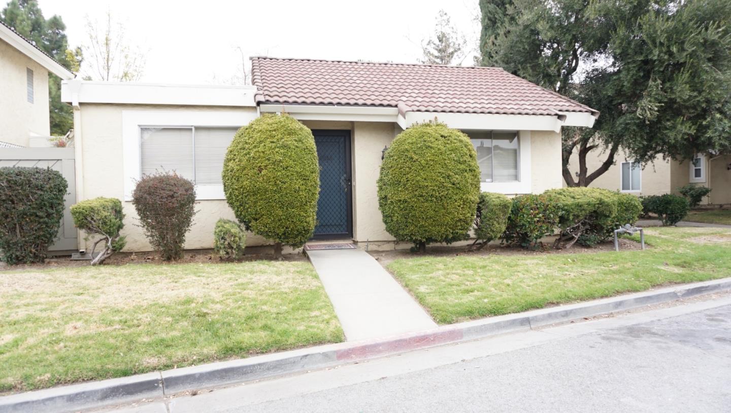 Detail Gallery Image 1 of 1 For 4046 Truckee Ct, San Jose,  CA 95136 - 2 Beds | 2 Baths