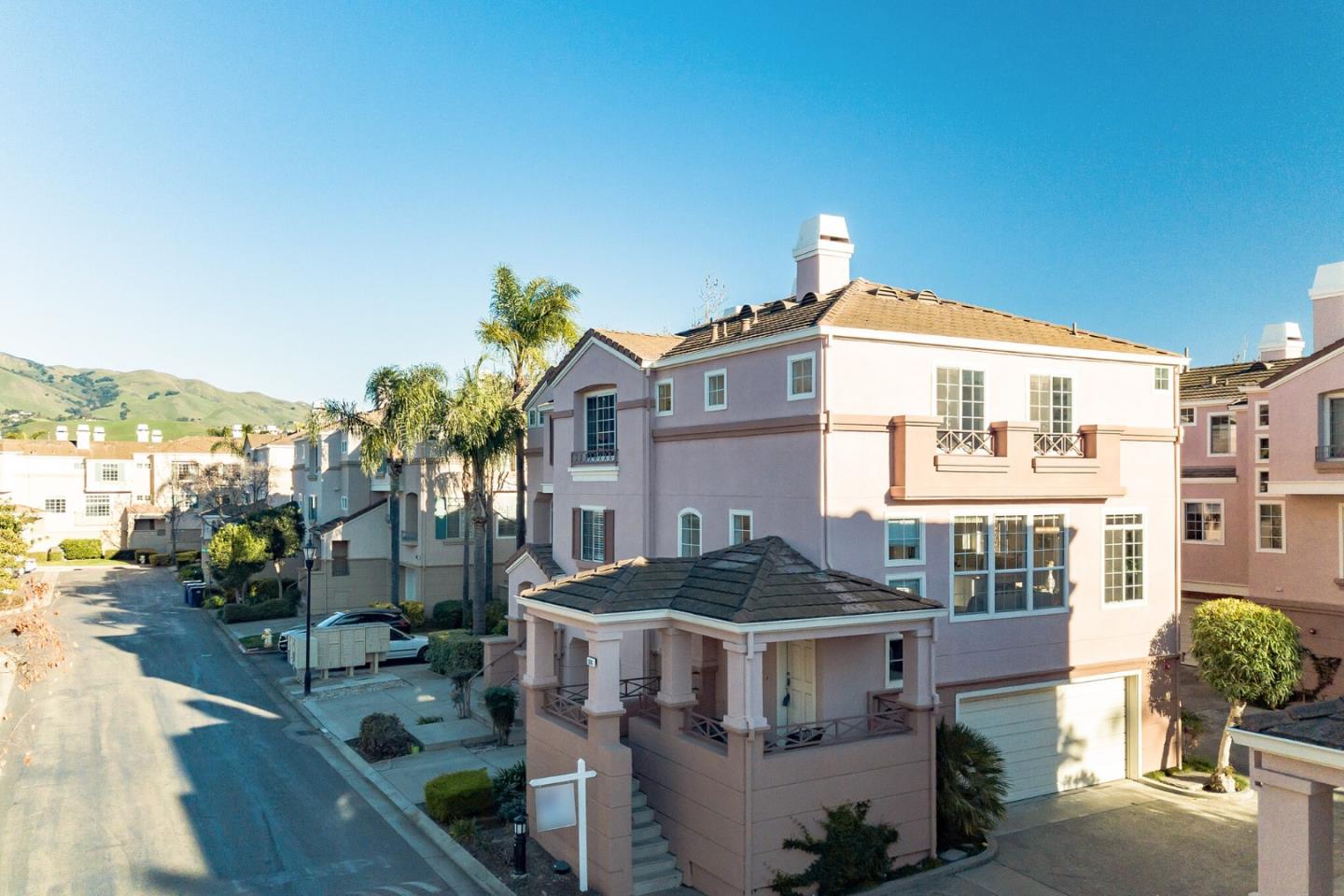 Detail Gallery Image 1 of 1 For 370 Montecito Way, Milpitas,  CA 95035 - 3 Beds | 2/1 Baths