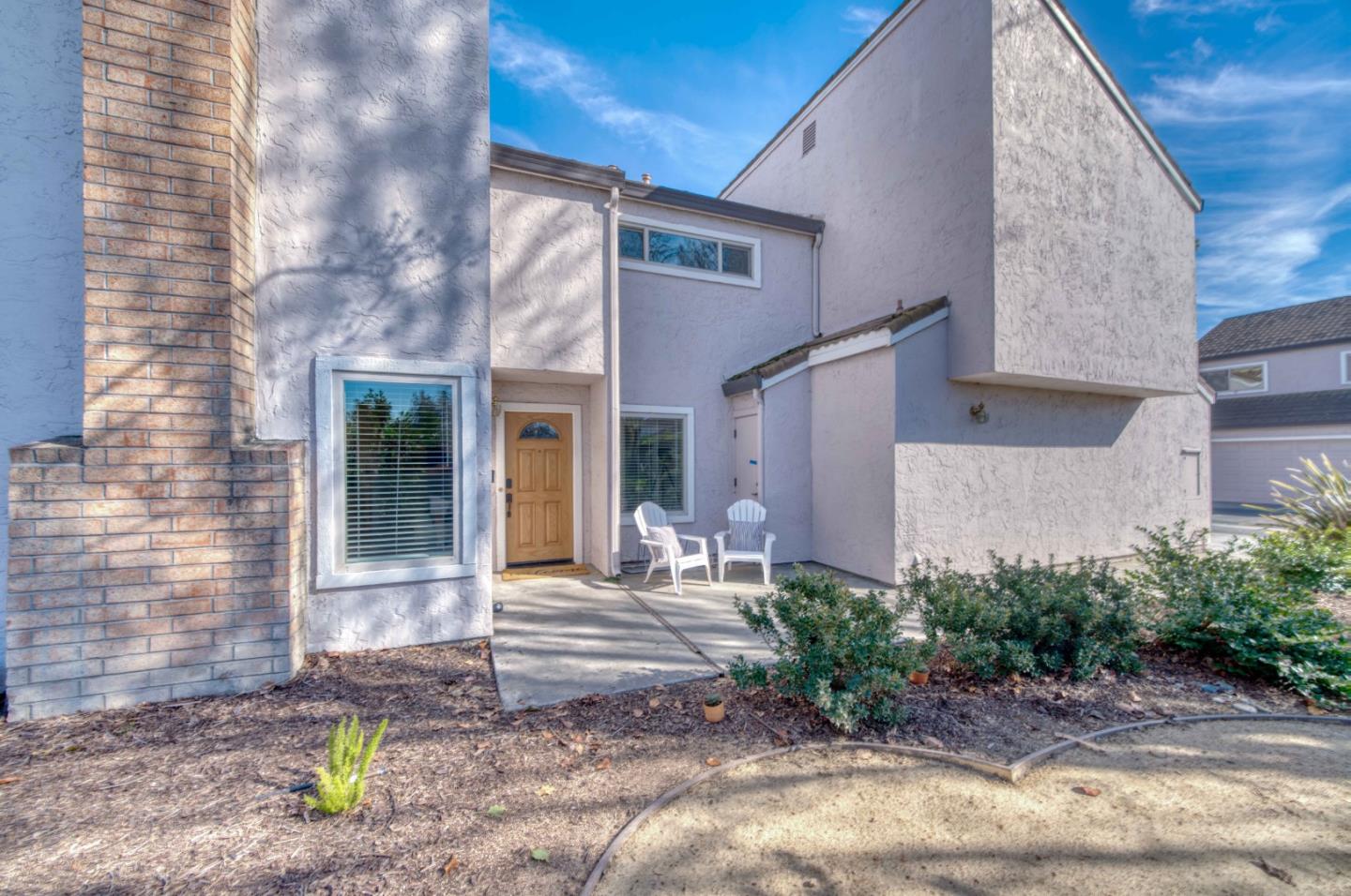 Detail Gallery Image 1 of 1 For 2536 Wickham Pl, Santa Clara,  CA 95051 - 3 Beds | 2/1 Baths