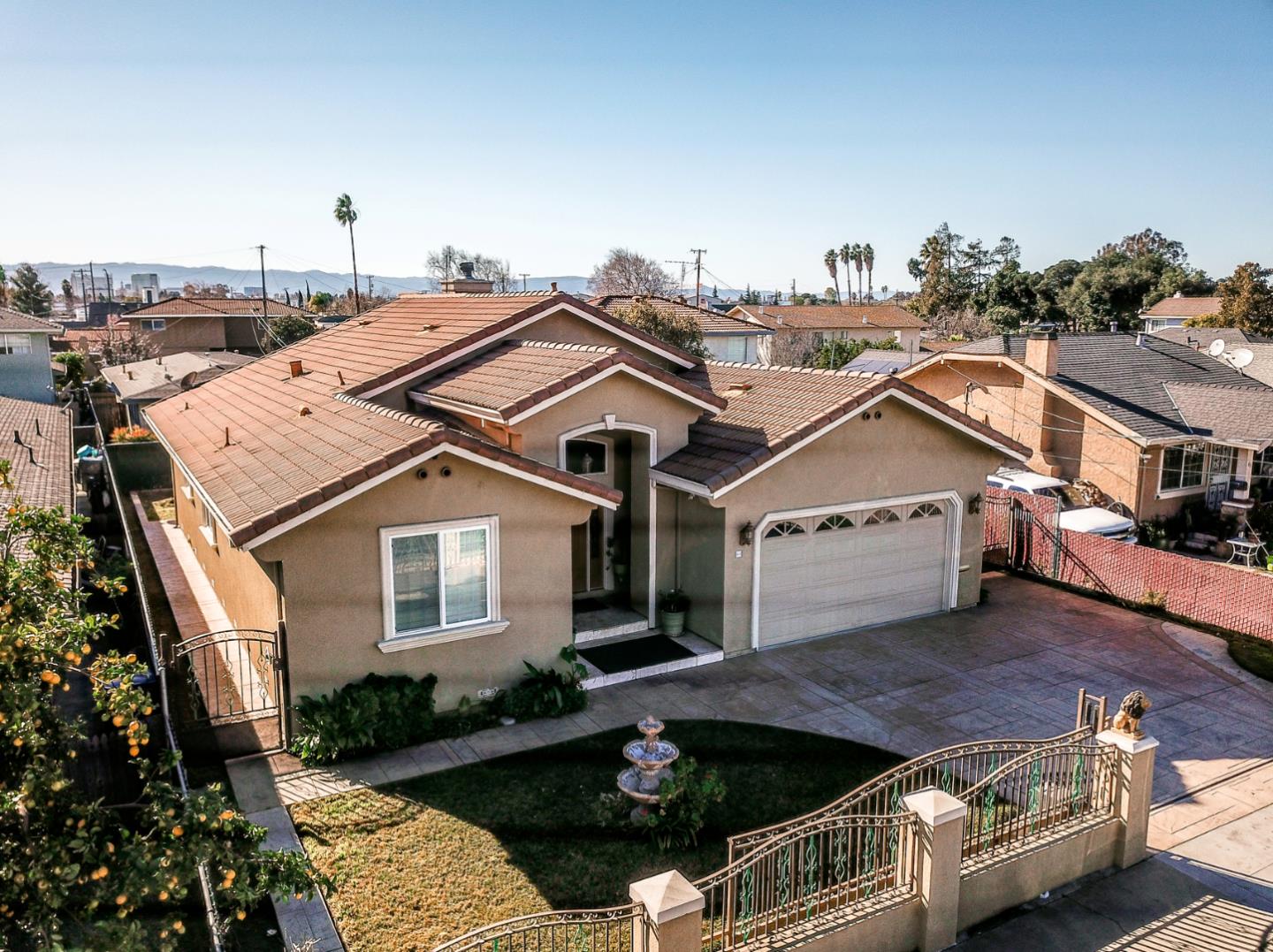 Detail Gallery Image 1 of 1 For 69 N 33rd St, San Jose,  CA 95116 - 3 Beds | 2/1 Baths