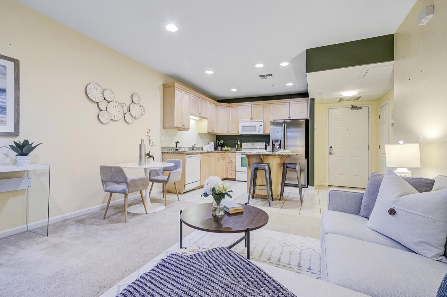 Detail Gallery Image 1 of 1 For 88 N Jackson Ave #104,  San Jose,  CA 95116 - 1 Beds | 1 Baths