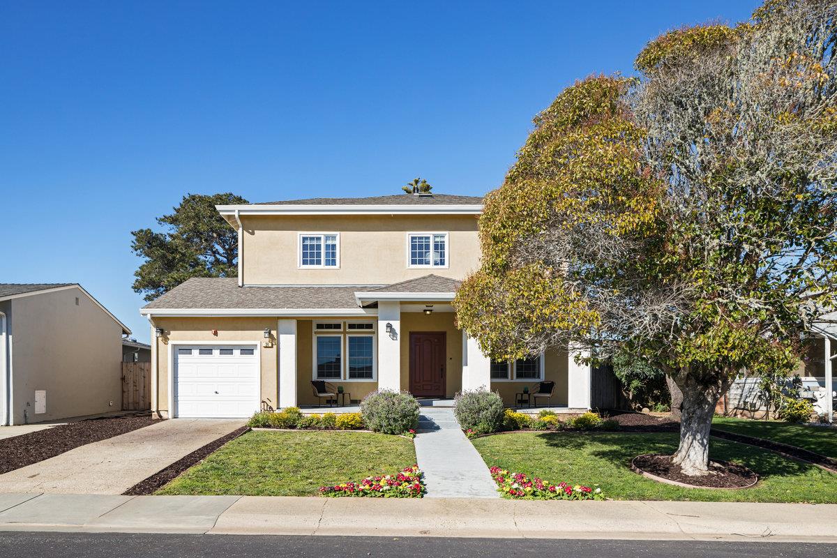 Detail Gallery Image 1 of 1 For 24 Del Paso Dr, South San Francisco,  CA 94080 - 4 Beds | 2/1 Baths