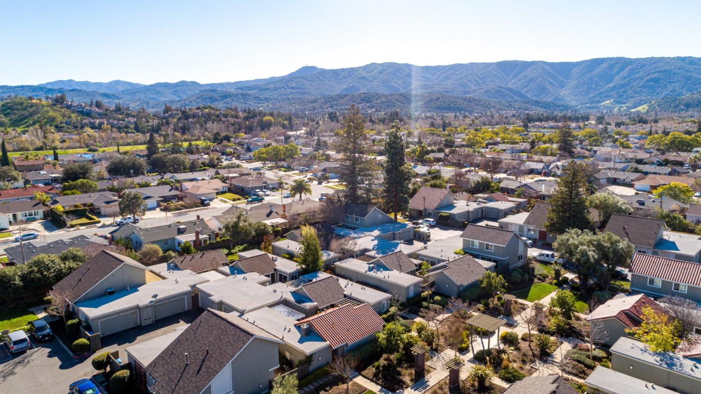 Detail Gallery Image 1 of 1 For 5665 Sunflower Ln, San Jose,  CA 95118 - 2 Beds | 2 Baths