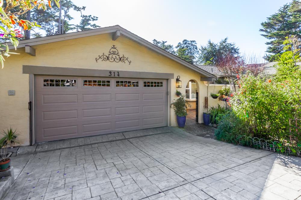 Detail Gallery Image 1 of 1 For 314 Arthur Ave, Aptos,  CA 95003 - 2 Beds | 2 Baths