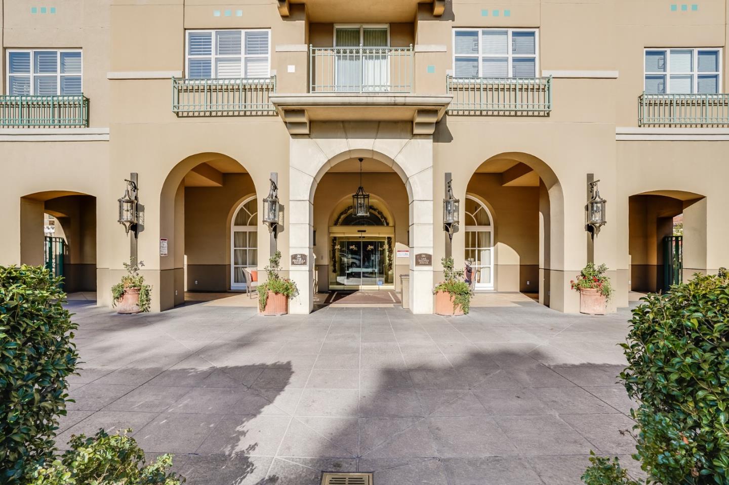 Detail Gallery Image 1 of 1 For 1 Baldwin Ave #403,  San Mateo,  CA 94401 - 2 Beds | 2 Baths