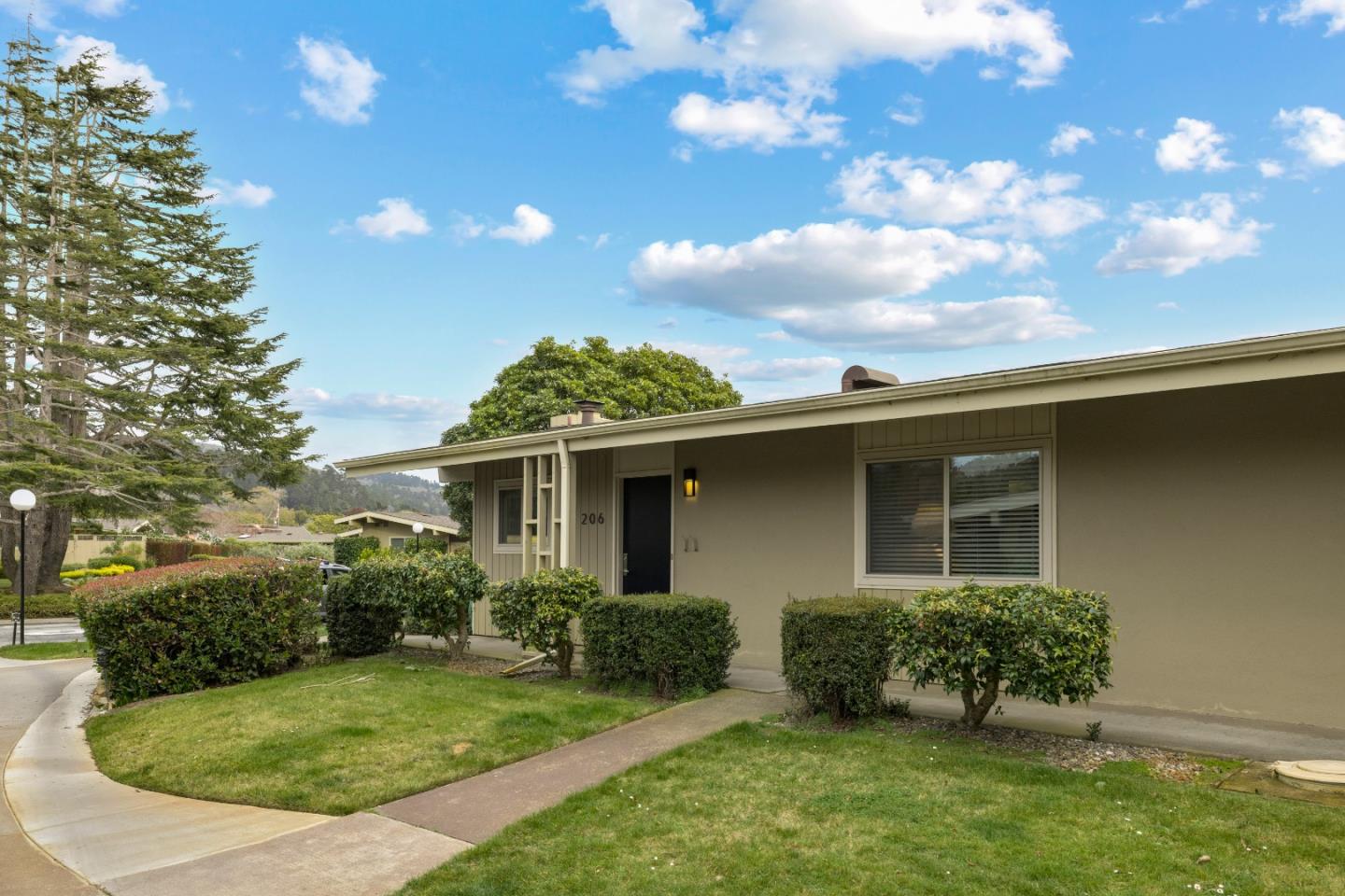 Detail Gallery Image 1 of 1 For 206 Hacienda Carmel, Carmel,  CA 93923 - 2 Beds | 2 Baths