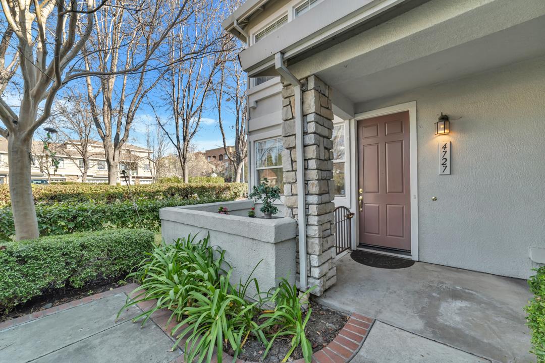 Detail Gallery Image 1 of 1 For 4727 Sandyford Ct, Dublin,  CA 94568 - 2 Beds | 2/1 Baths