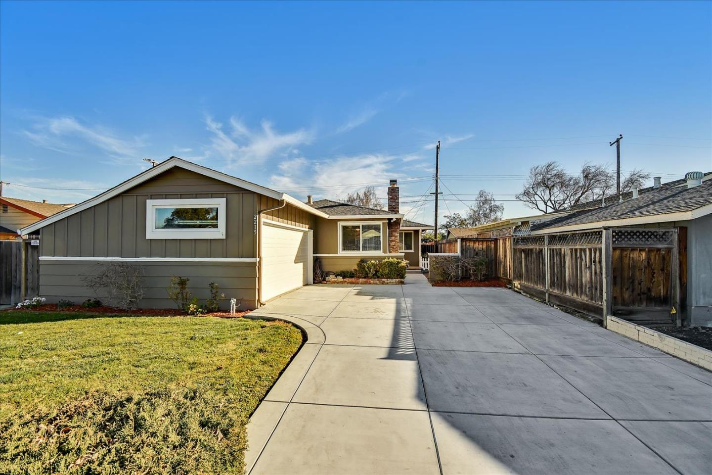 Detail Gallery Image 1 of 1 For 2215 Ventura Pl, Santa Clara,  CA 95051 - 3 Beds | 2 Baths