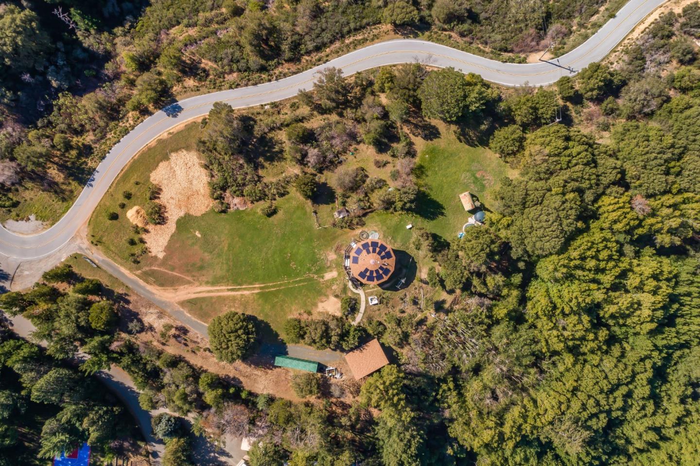 Detail Gallery Image 1 of 1 For 16800 Bohlman Rd, Saratoga,  CA 95070 - 4 Beds | 2/1 Baths