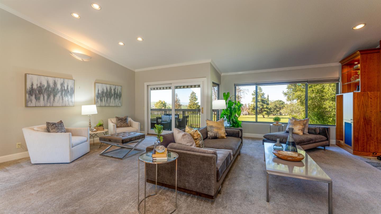 Detail Gallery Image 1 of 1 For 7044 via Valverde, San Jose,  CA 95135 - 3 Beds | 2 Baths