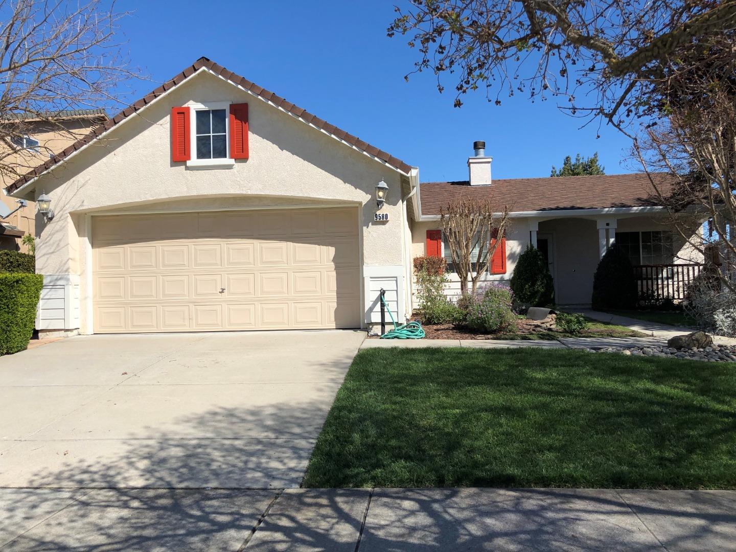 Detail Gallery Image 1 of 1 For 9580 Eagle View Way, Gilroy,  CA 95020 - 3 Beds | 2 Baths