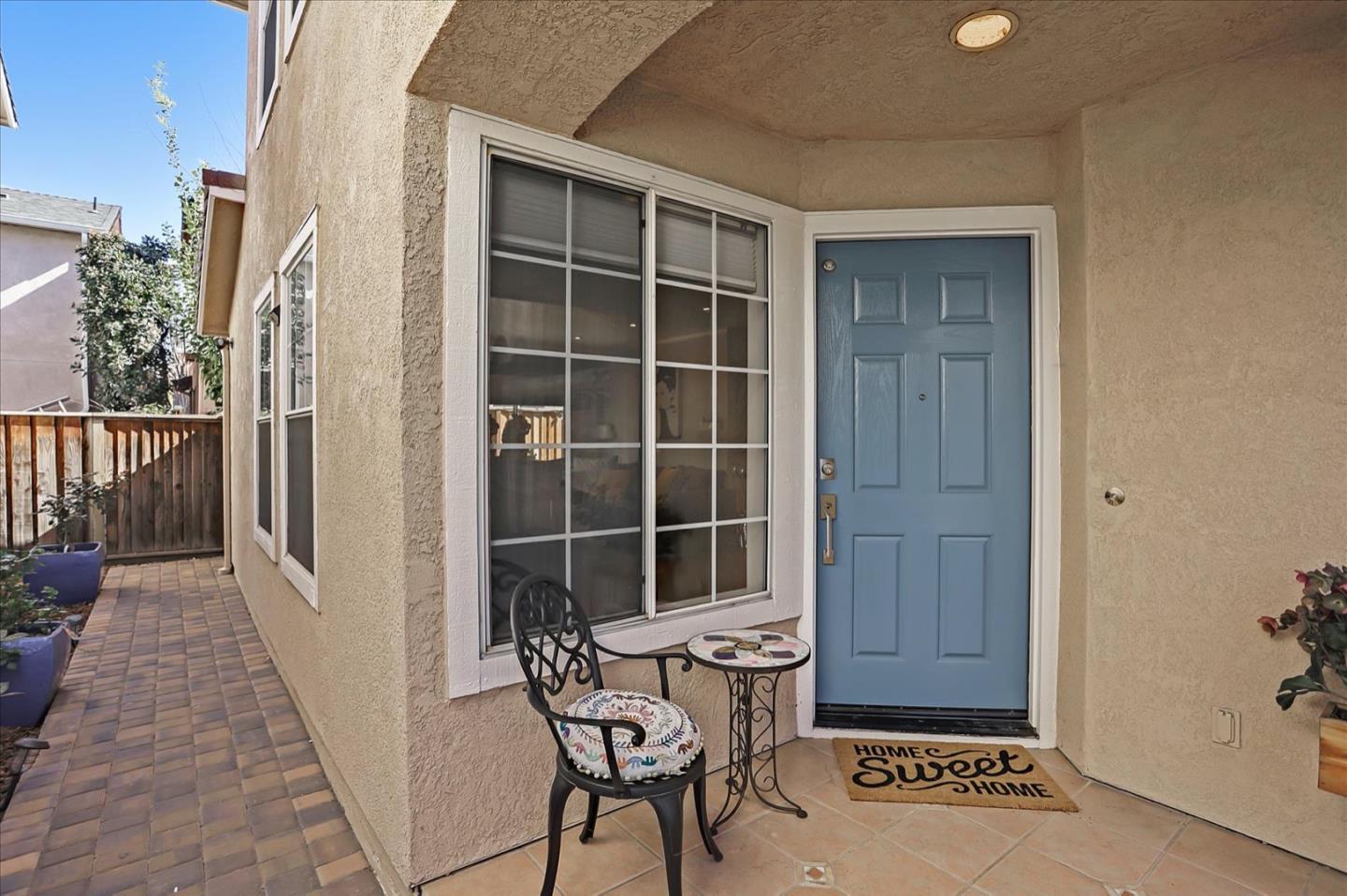 Detail Gallery Image 1 of 1 For 1552 Hermocilla Way, San Jose,  CA 95116 - 4 Beds | 2/1 Baths