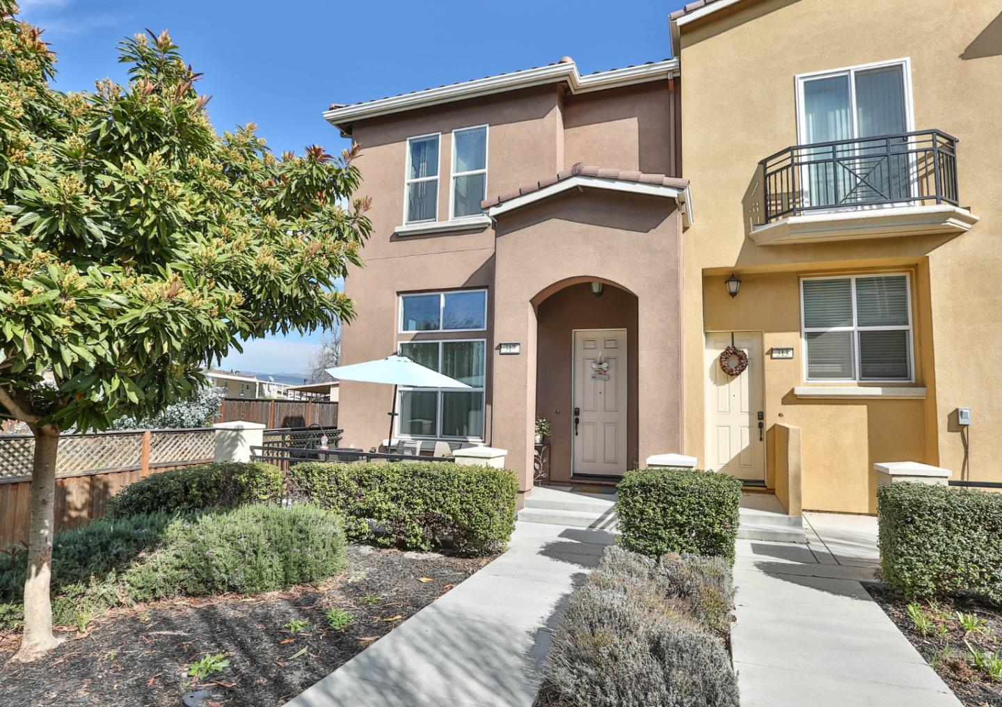 Detail Gallery Image 1 of 1 For 317 Esfahan Ct, San Jose,  CA 95111 - 3 Beds | 2/1 Baths