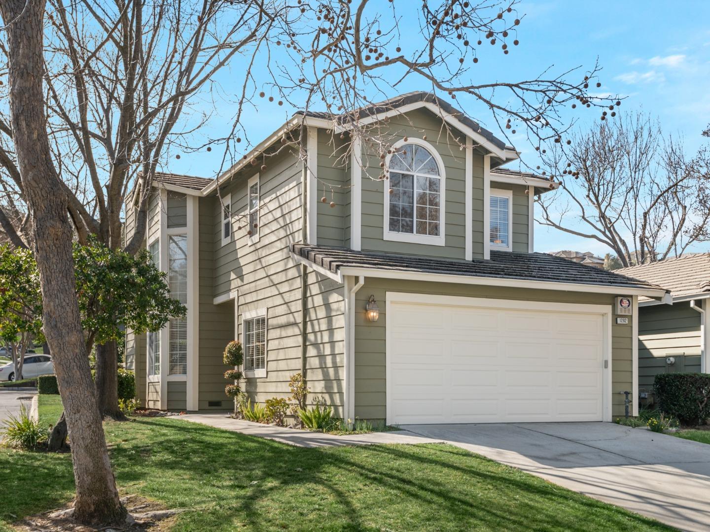 Detail Gallery Image 1 of 1 For 1282 Chilanian Ln, San Jose,  CA 95120 - 3 Beds | 2/1 Baths