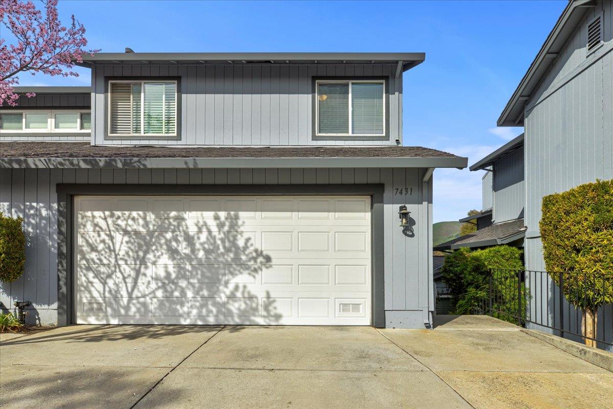 Detail Gallery Image 1 of 1 For 7431 Tulare Hill Dr, San Jose,  CA 95139 - 3 Beds | 2/1 Baths