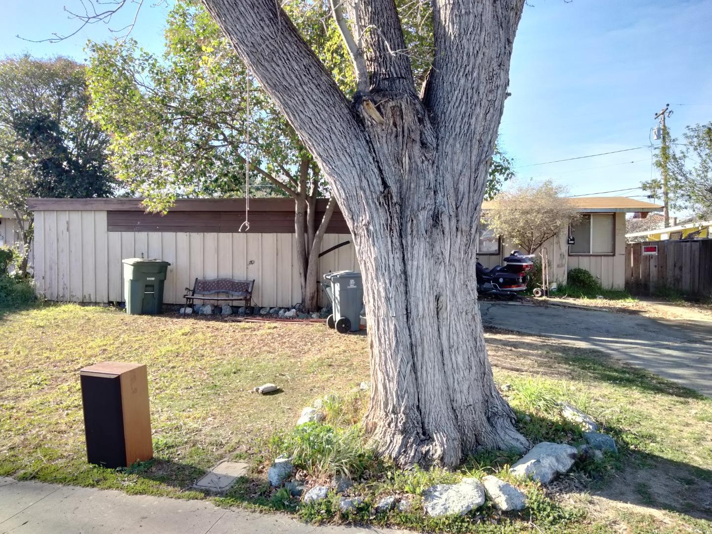 Detail Gallery Image 1 of 1 For 10755 Minette Dr, Cupertino,  CA 95014 - 3 Beds | 1 Baths